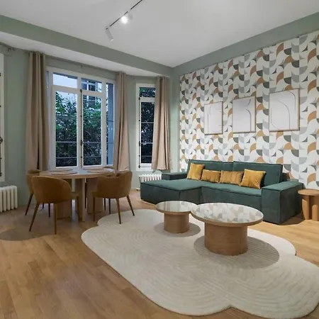 4pers#1bedroom#victor Hugo#arc De Triomphe Paříž