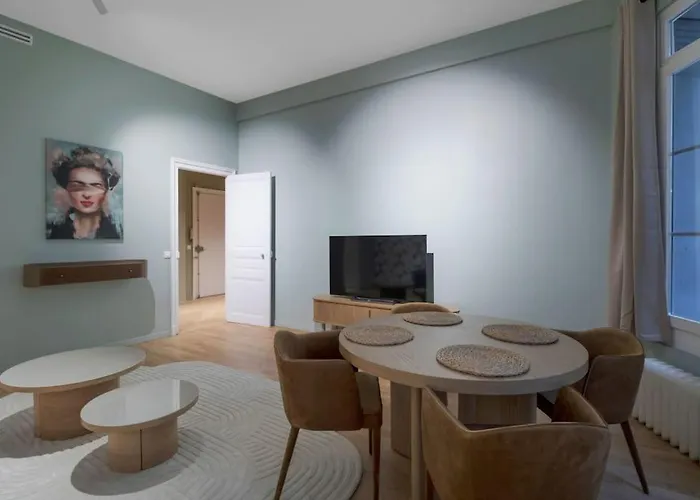 4pers#1bedroom#victor Hugo#arc De Triomphe *